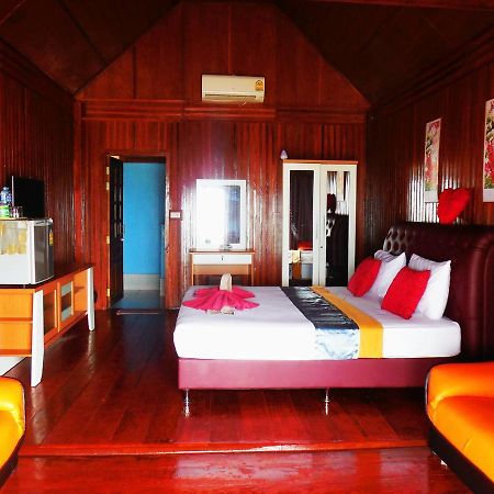 Zanom Sunrise Beach Resort Koh Lipe Eksteriør bilde