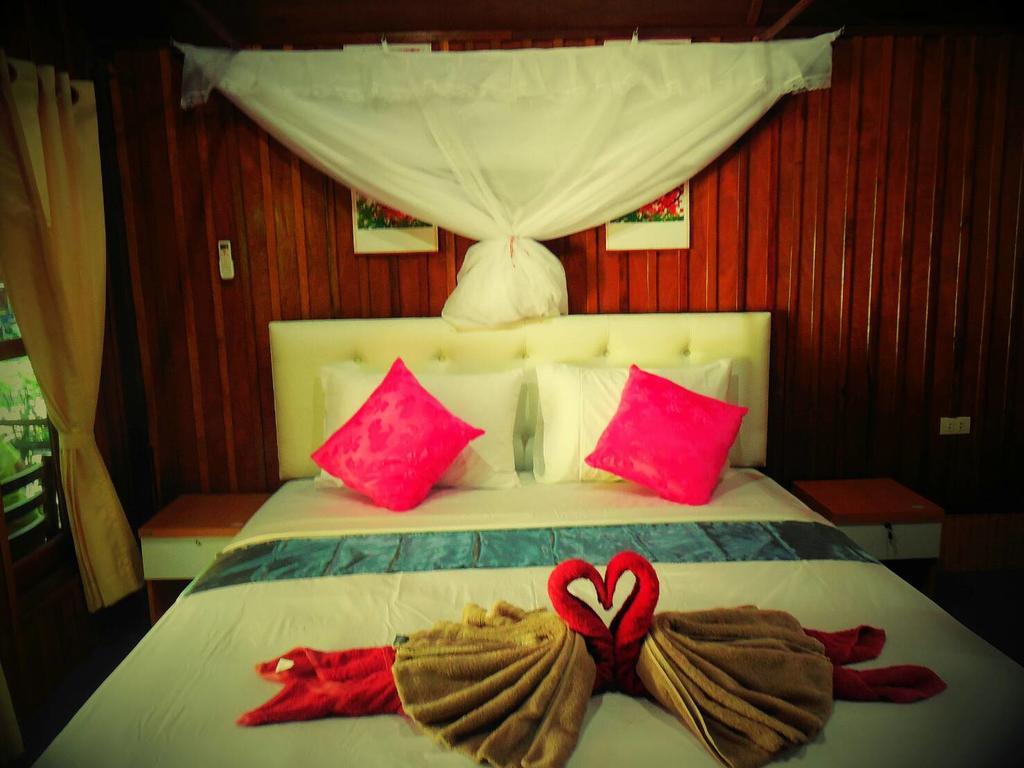 Zanom Sunrise Beach Resort Koh Lipe Eksteriør bilde