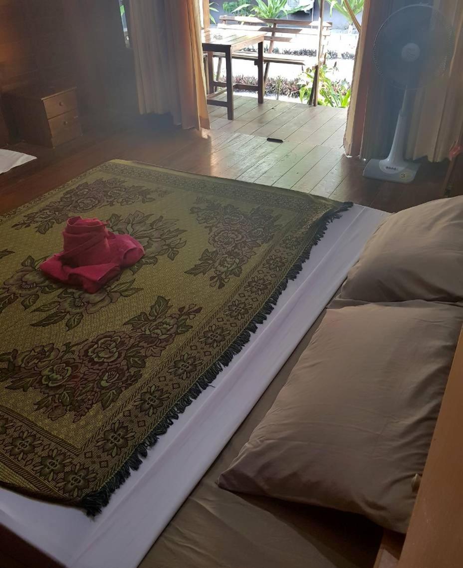 Zanom Sunrise Beach Resort Koh Lipe Eksteriør bilde