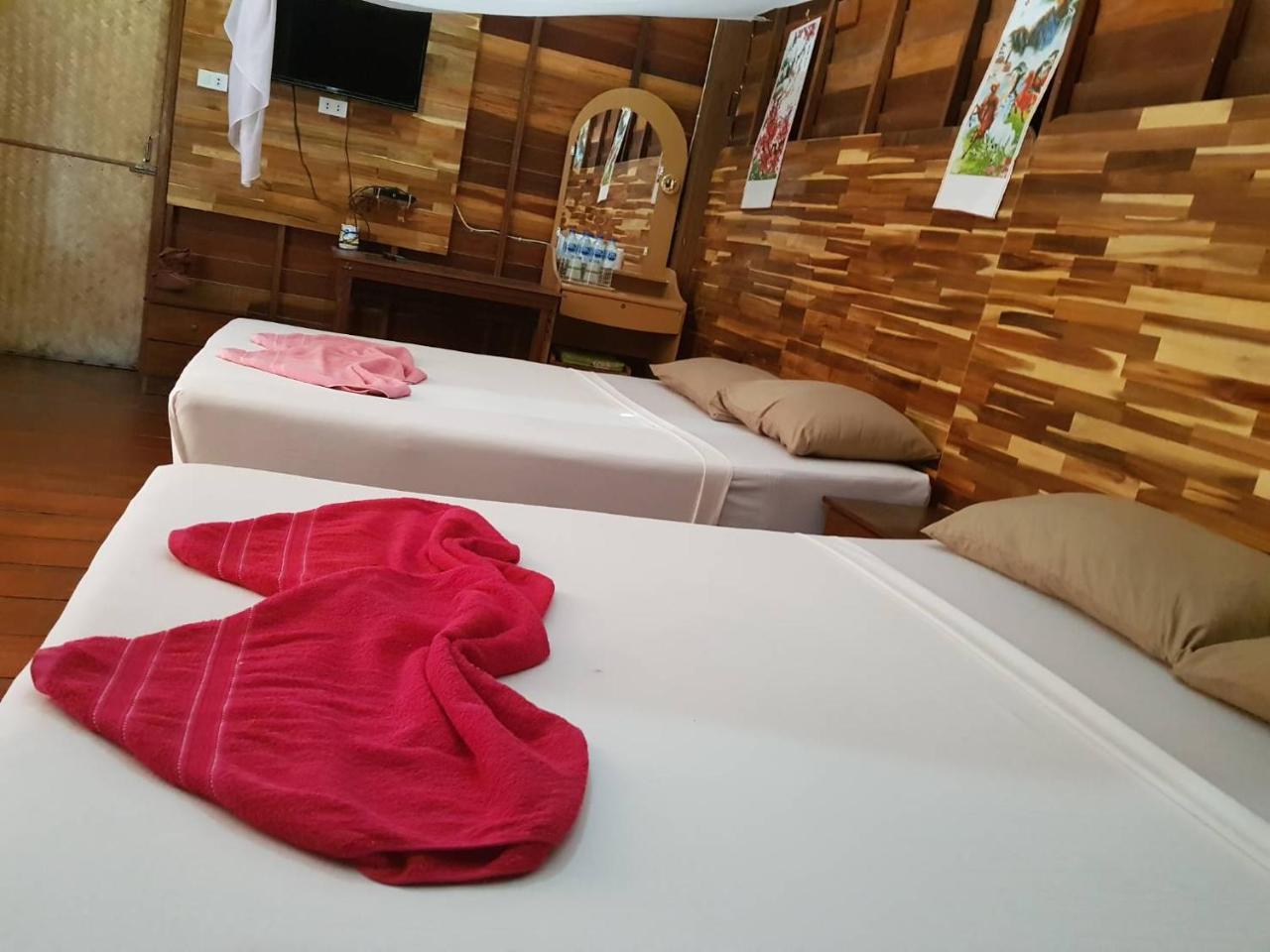 Zanom Sunrise Beach Resort Koh Lipe Eksteriør bilde