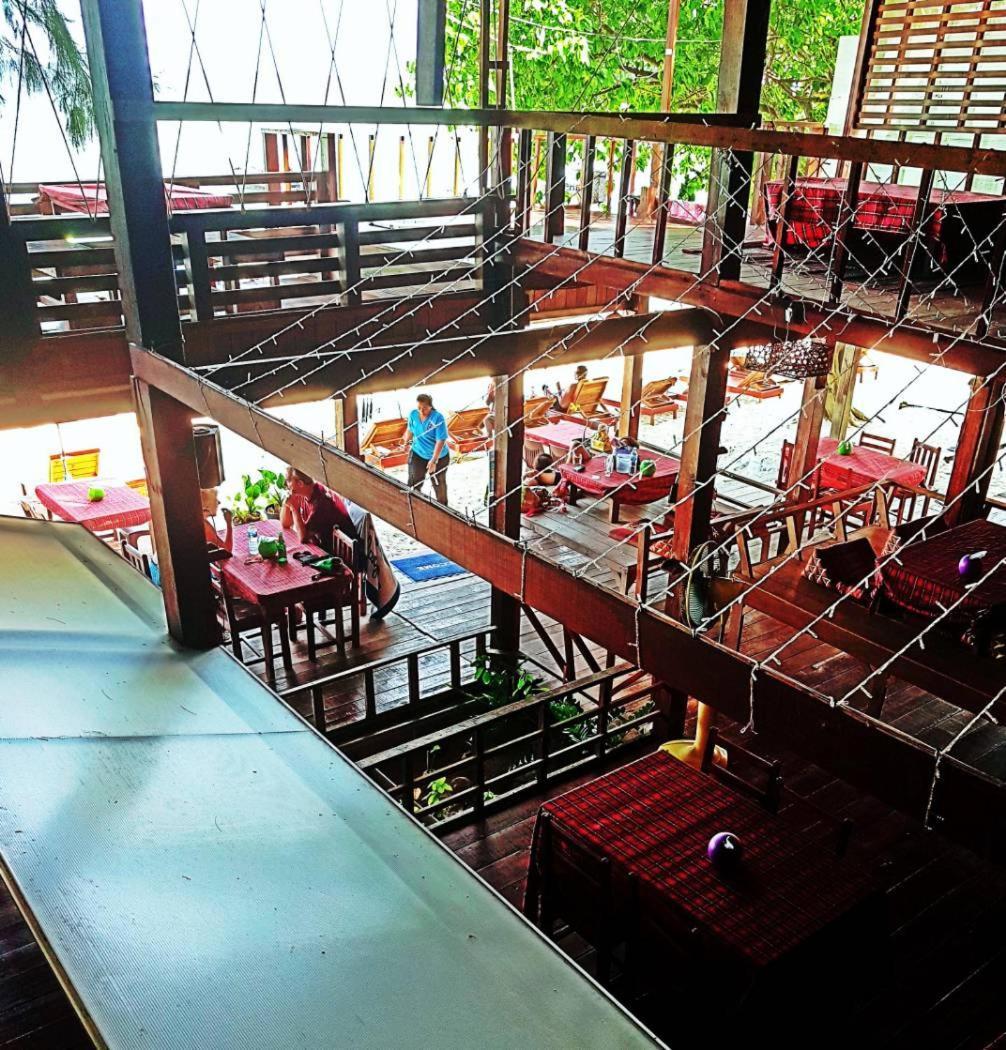Zanom Sunrise Beach Resort Koh Lipe Eksteriør bilde