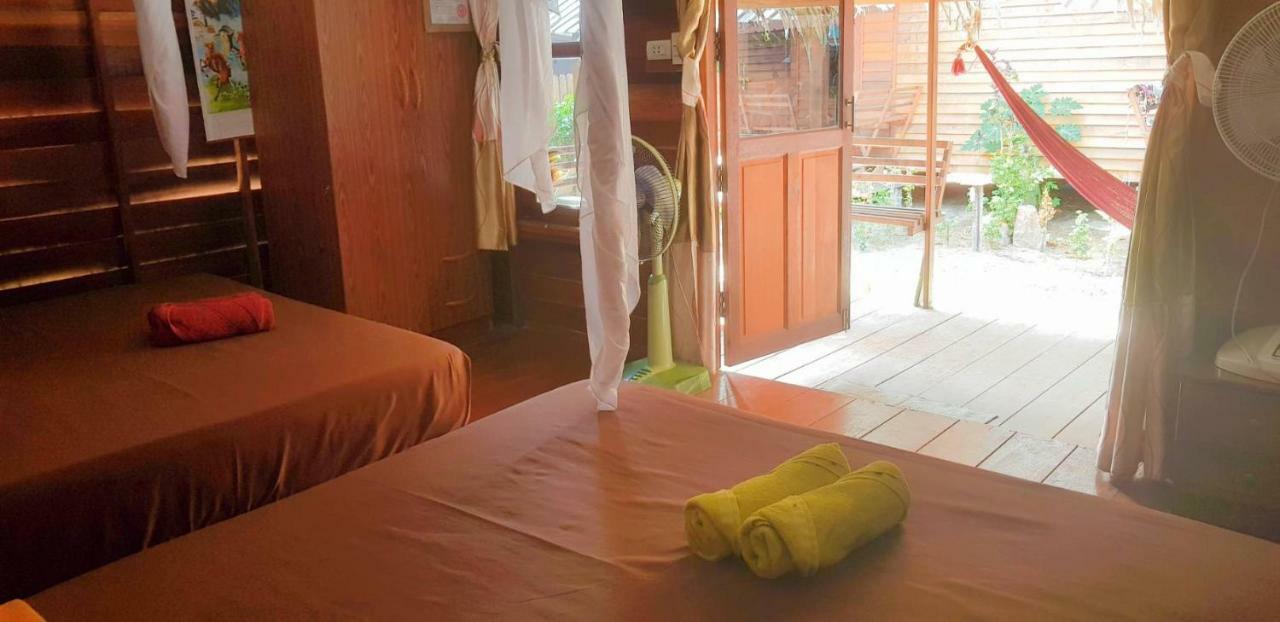 Zanom Sunrise Beach Resort Koh Lipe Eksteriør bilde